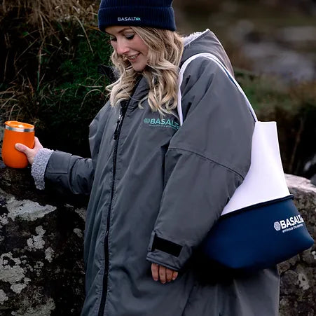 BASALTsix Change Robe